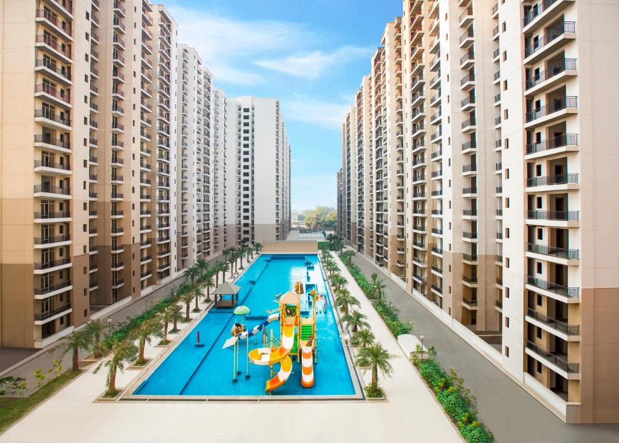 Apartmán Downtown Delight Lakhnaú Exteriér fotografie