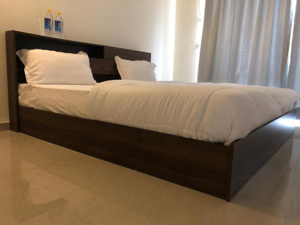 Apartmán Downtown Delight Lakhnaú Exteriér fotografie