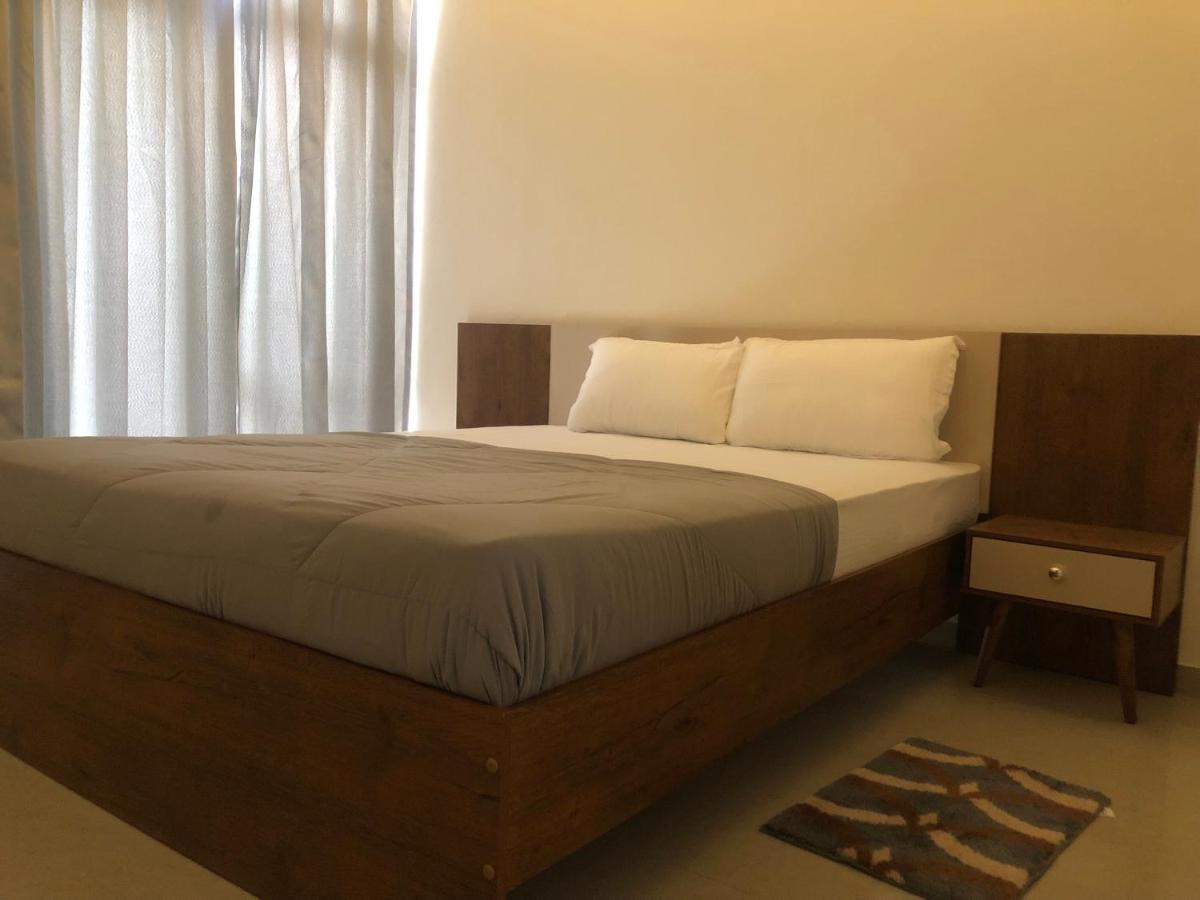 Apartmán Downtown Delight Lakhnaú Exteriér fotografie
